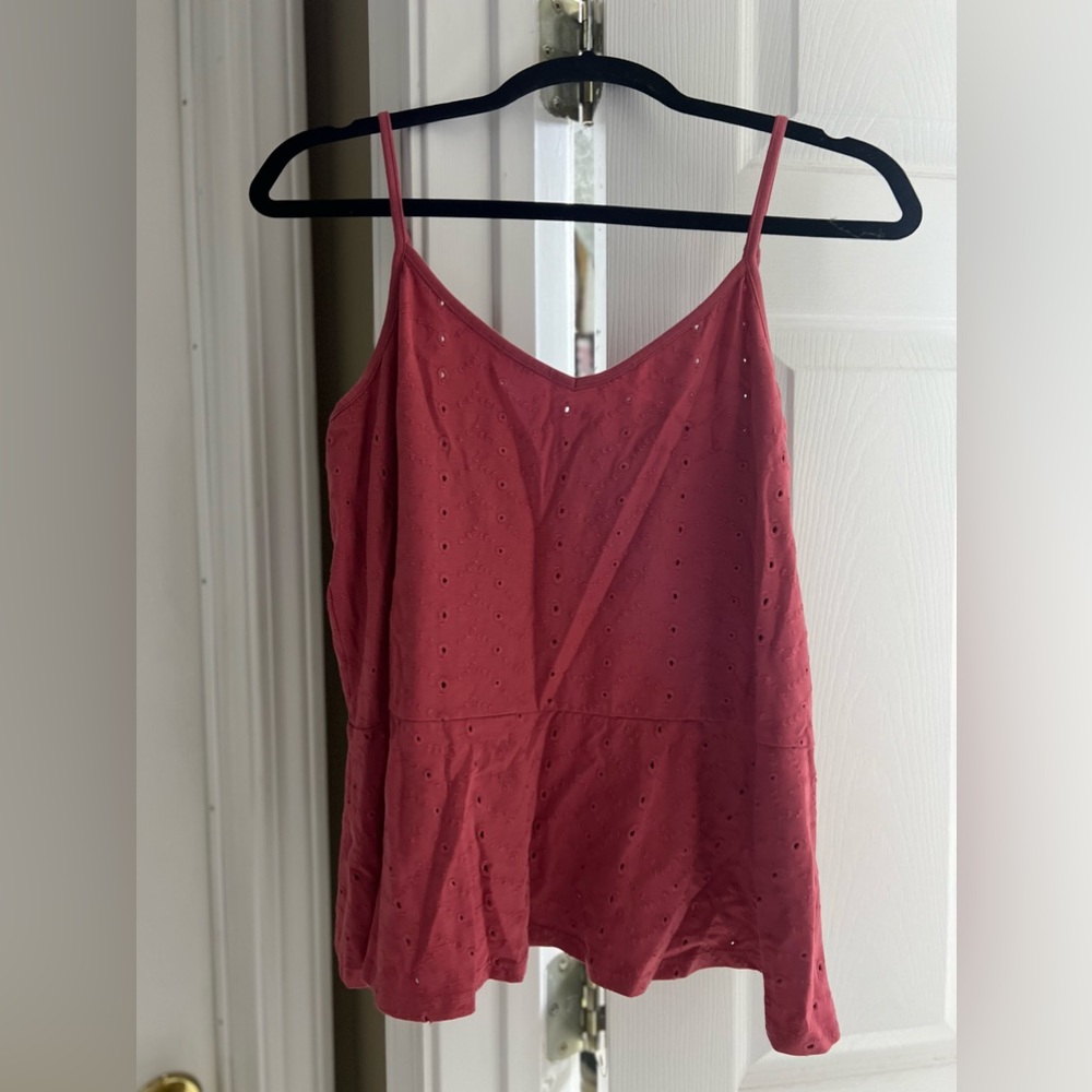 💰Muted rose eyelet peplum tank top